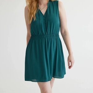 Sleeveless V-Neck Dress
